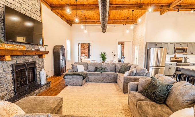 Annville Condo | Historic Firehouse near Hershey PA