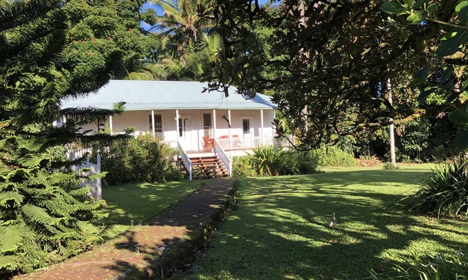 Keaau House | Historic Guest Cottage A/C Pool 2BR/2BA