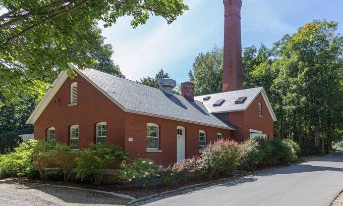 Portland House | Historic home in Diamond Cove great for large groups & families!