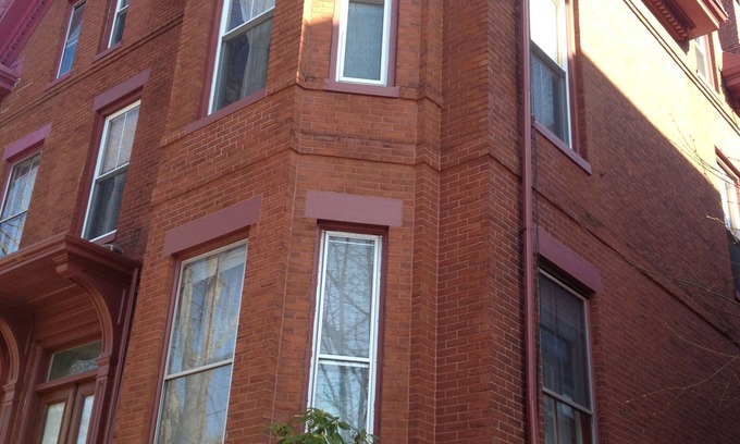 Parkside House | Historic home at a quiet location in the center w amazing back yard