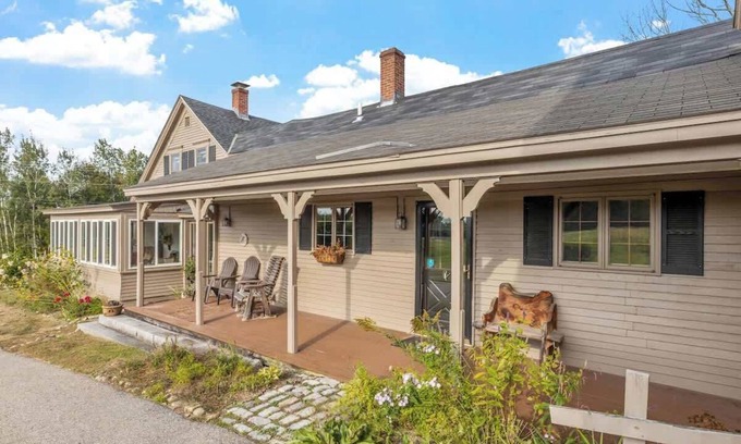 Moultonborough House | Historic Home by Castle in the Clouds with Hot tub