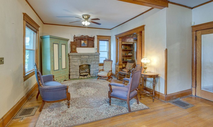 Northeast Kansas City House | Historic Kansas City Home, 1 Mi to Kessler Park!
