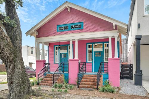 Tulane - Gravier House | Historic Mid-city Home W Deck