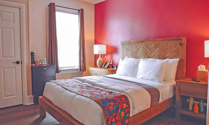 Milford House | Historic Milford Ambiance | Relaxing Well-Designed Room for Your Vacation