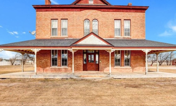 Vaughn Other | Historic Montana Farmhouse