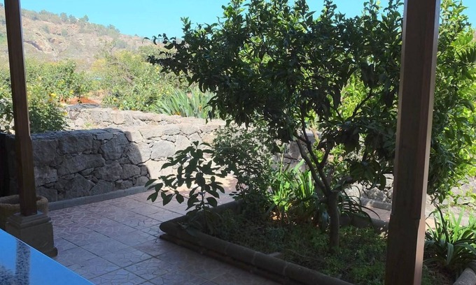 Teror Cottage | Historical Estate in Teror, Gran Canaria: Spacious Apartments with Gar