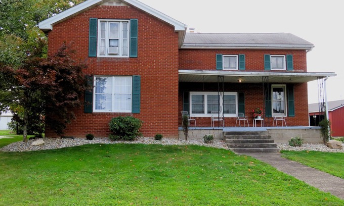 Farmdale House | Historical Home in the country