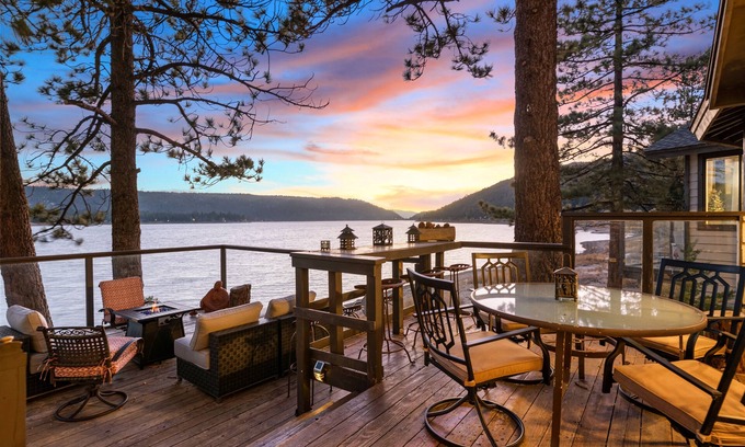 Fawnskin Villa | Historical Luxury Lakefront Villa, ' THE POINT'