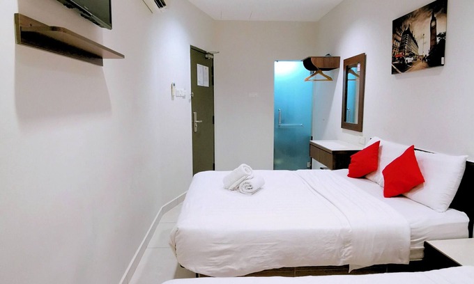 Kampung Paya Hotel | HKF Hotel