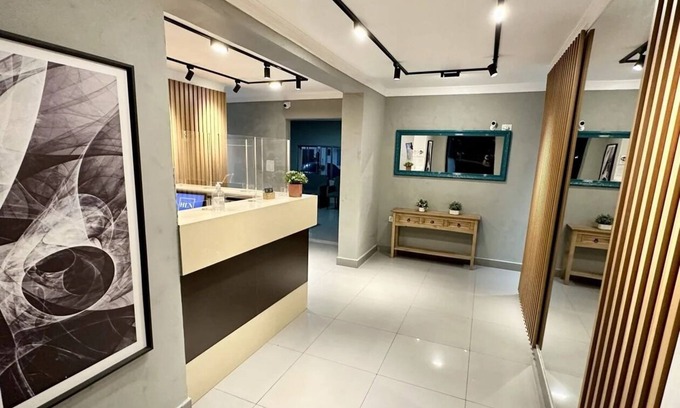 Santana Hotel | HLN Hotel - Expo - Anhembi