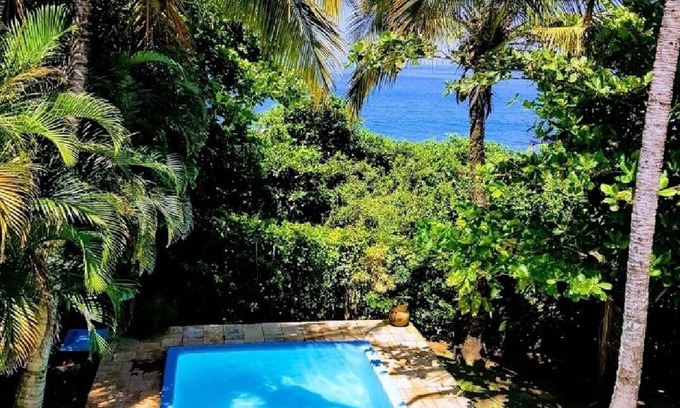 Praia do Toque-Toque Pequeno House | House "on the sand" in Toque-Toque peq. Private gate to the beach. Seafront.