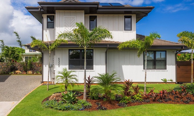 Poipu Cottage | Ho'Okipa Cottage - A/C, Wifi, heated & jetted pool, short walk to the beach