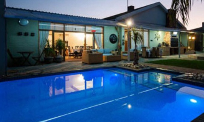 Summerstrand Bed & Breakfast | Hobie Beach Guest House
