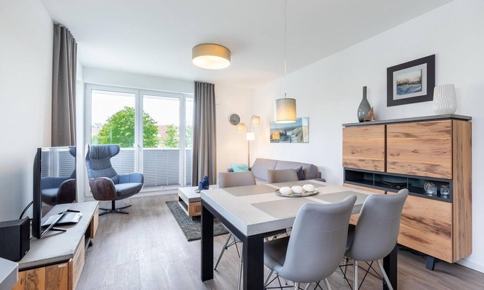 Boltenhagen Apartment | Hochwertiges Ferienapartment mit Sonnigem Balkon und nur 200 m zum Ostseestrand - Aparthotel