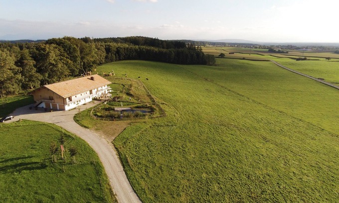 Munchen District Apartment | Hof Kaltenbrunn - modern apartments in the countryside