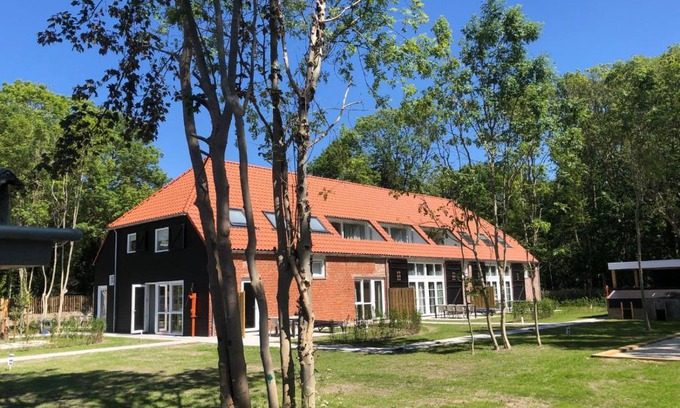 Koudekerke Apartment | Hofstede Moesbosch I Kloeg Collection