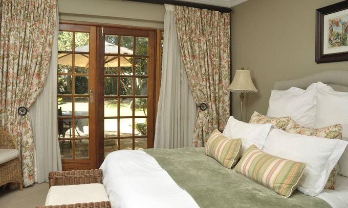 Greater Johannesburg Metropolitan Area Hotel | Hole In One Boutique Hotel