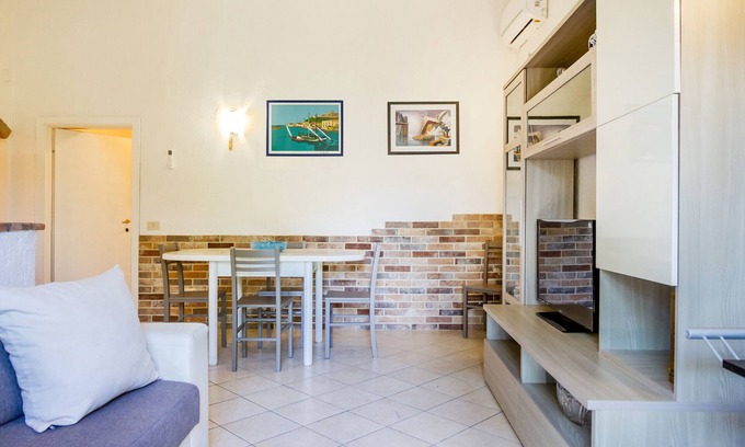 Pian di Rocca House | Holiday Home "Palmiro" with Shared Garden & Wi-Fi