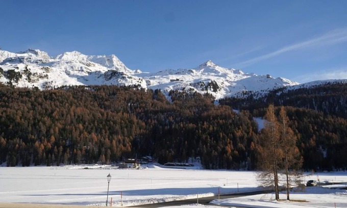 Sils-Maria Apartment | Holiday apartment Sils im Engadin/Segl for 1 - 4 persons with 2 bedrooms - Holiday apartment in on