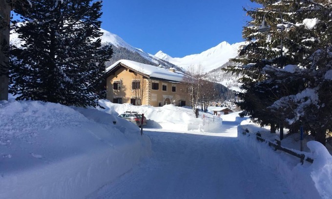 La Punt-Chamues-ch Apartment | Holiday apartment La Punt-Chamues-ch for 1 - 2 persons with 1 bedroom - Holiday apartment