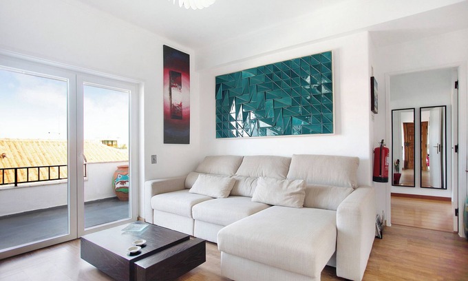 Nossa Senhora do Populo Apartment | Holiday Apartment "Da Alegria" with Private Terrace, Balcony & Wi-Fi