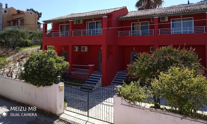 Agia Pelagia Chlomou House | Holiday apartment Chlomos for 1 - 4 persons - Holiday house