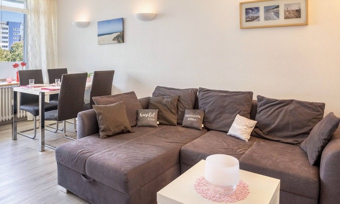 Heiligenhafen Apartment | Holiday Apartment "Ferienpark N3 - 3" with Balcony and Wi-Fi