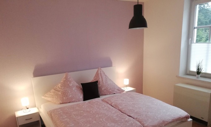Rathmannsdorf Apartment | Holiday apartment "Carolabrücke"