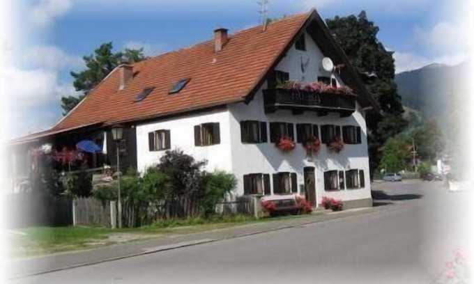 Unterammergau Apartment | Holiday apartment Unterammergau for 1 - 5 persons with 2 bedrooms - Holiday apartment in one or mult