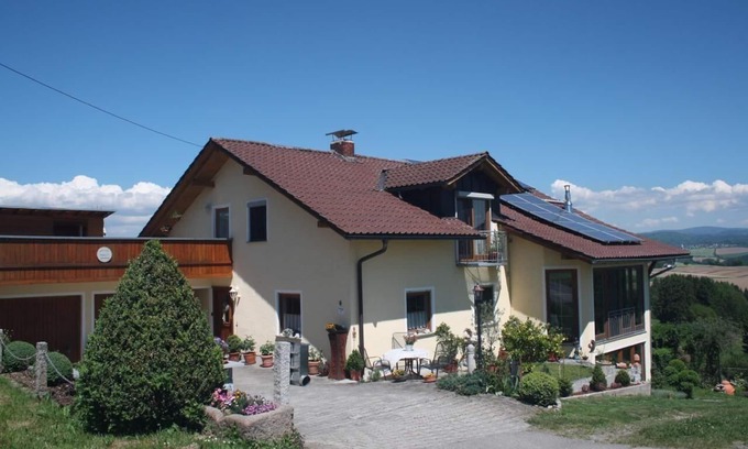 Fuersteneck Apartment | Holiday apartment Fürsteneck for 1 - 4 persons with 3 bedrooms - Holiday apartment
