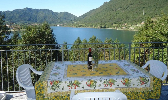 Crone Apartment | Holiday apartment Idro for 2 - 5 persons with 2 bedrooms - Holiday apartment