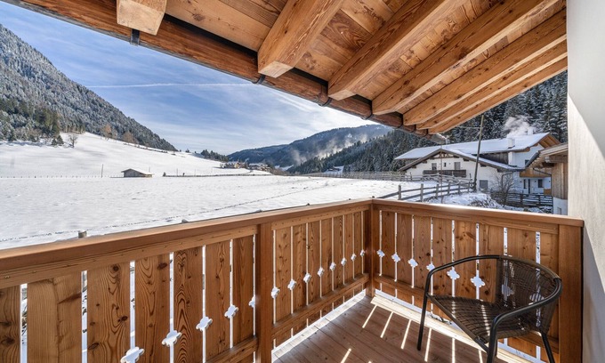 Racines Apartment | Holiday Apartment "Larch Soge Apt Karin" with Mountain View, 2 Private Terraces & 2 Balconies