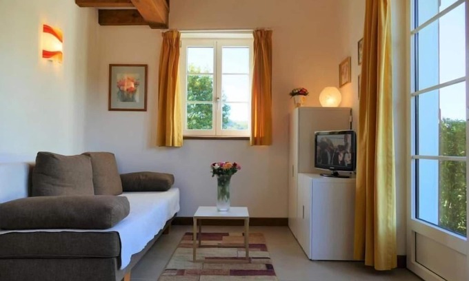 Louhossoa Apartment | Holiday apartment Louhossoa for 1 - 3 persons with 1 bedroom - Holiday apartment