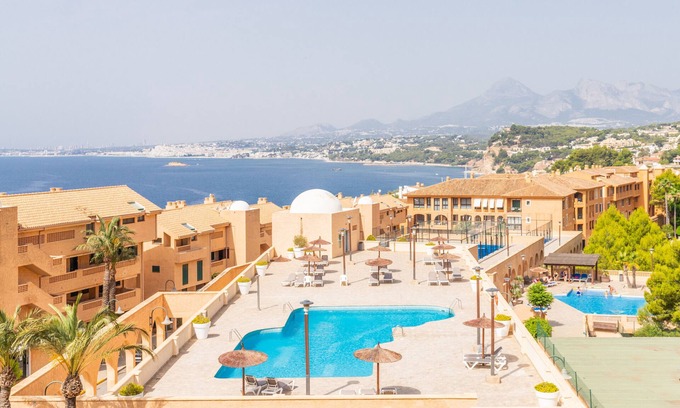 Pueblo Mascarat Apartment | Holiday Apartment "Magnificent Penthouse Alteamascarat" with Sea View, Pool & Wi-Fi
