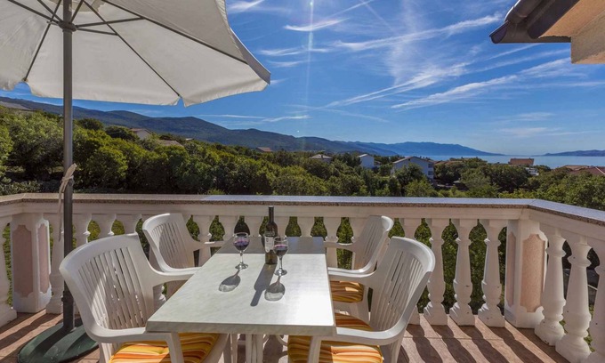 Povile Apartment | Holiday apartment mit Balkon und Meerblick