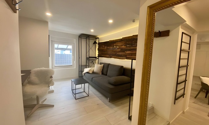 Plettenberg Apartment | Holiday Apartment 'Nele' with Mountain View, Private Terrace and Wi-Fi