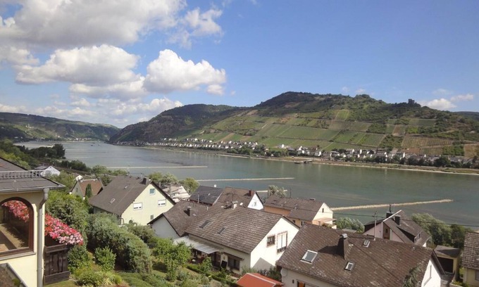 Mainz-Bingen Apartment | Holiday apartment Oberdiebach for 1 - 3 persons with 2 bedrooms - Holiday apartment