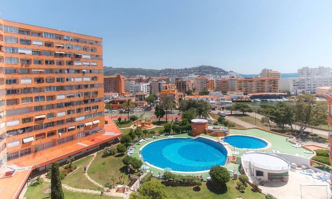 Santa Margarida Apartment | Holiday apartment Roses for 1 - 4 persons with 1 bedroom - Holiday apartment