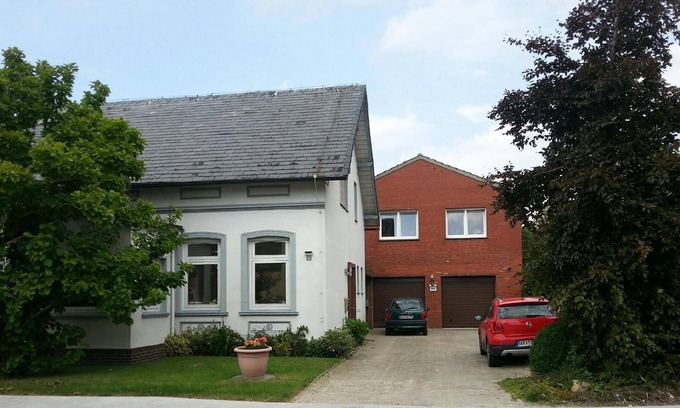Seefeld Apartment | Holiday apartment Stadland for 1 - 4 persons with 3 bedrooms - Holiday apartment in one or multi-fam
