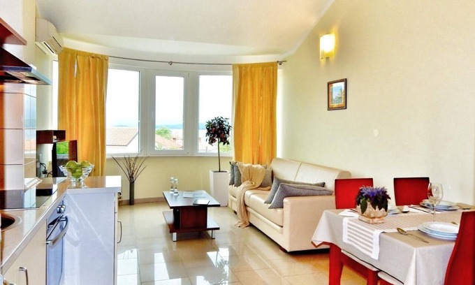 Vantacici Apartment | Holiday apartment Vantačići for 1 - 5 persons with 1 bedroom - Holiday apartment