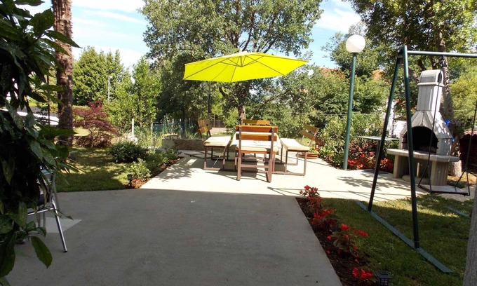 Bogovici Apartment | Holiday apartment with loggia