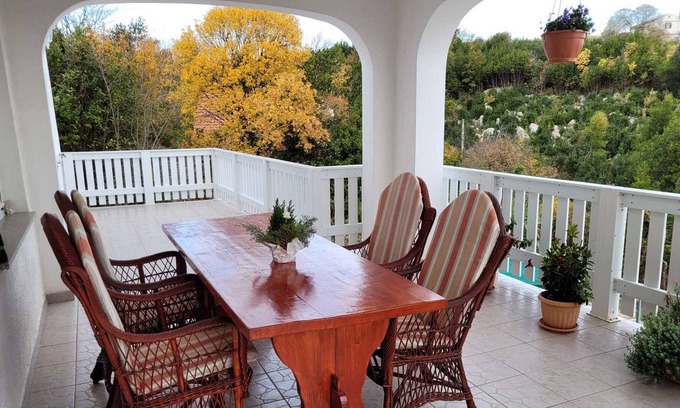 Plomin Apartment | Holiday apartment with pool