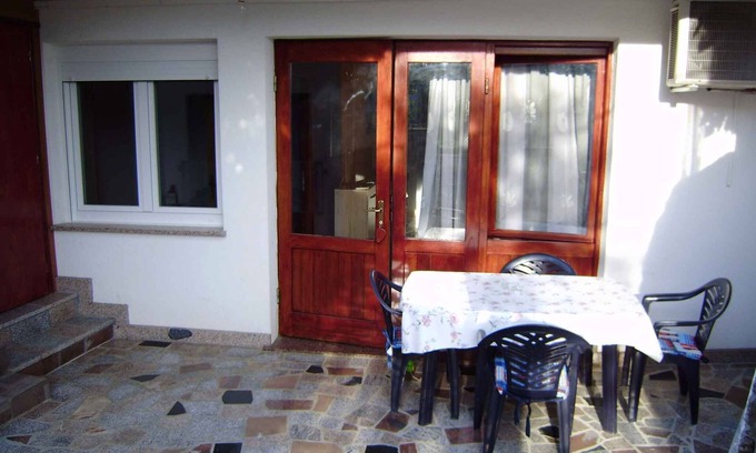 Buzdohanj Apartment | Holiday apartment with terrace