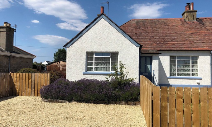 Findhorn Cottage | Holiday Cottage In Findhorn, Moray, Scotland