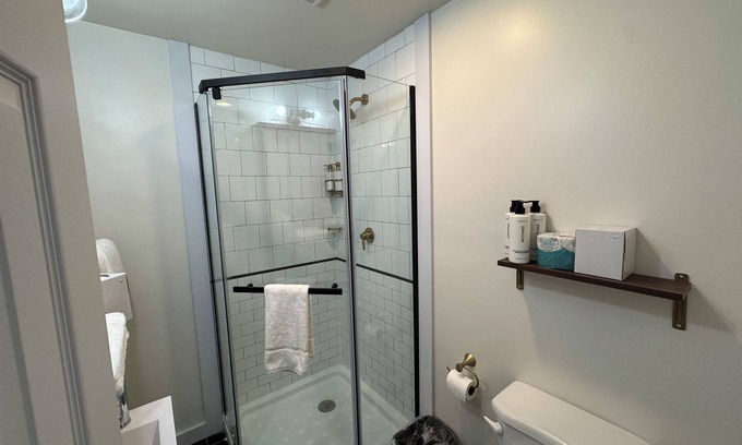 Geneva-on-the-Lake Cottage | Holiday Cottage