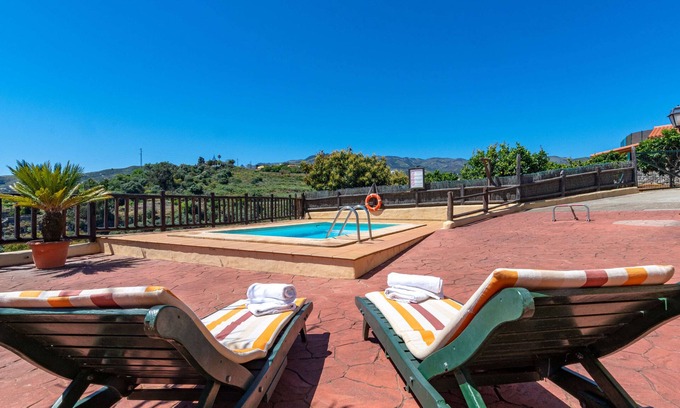 La Solana Cottage | Holiday cottage with private pool in San Mateo