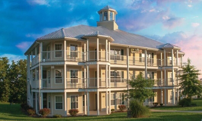 Branson Resort | Holiday Hills 2 Bedroom Resort in Branson MO an IHG Holiday Inn Vacation Club