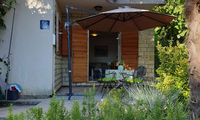 Jadrija House | Holiday home 100 m from the beach