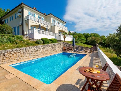 Martina House | Holiday Home Albertina-1 by Interhome