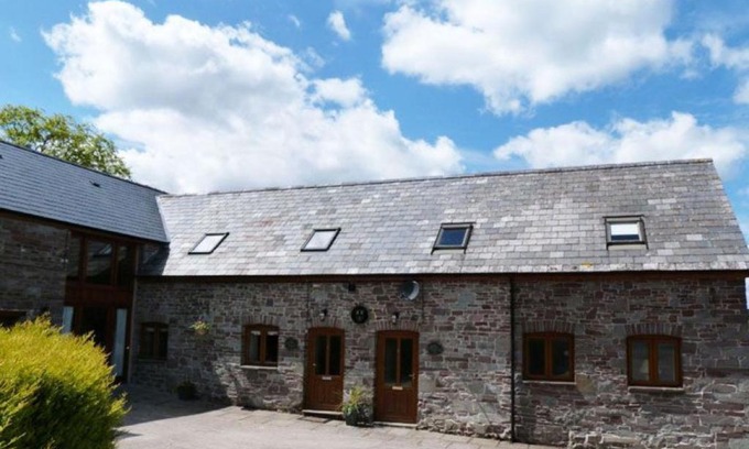 Brecon House | Holiday Home Arren by Interhome